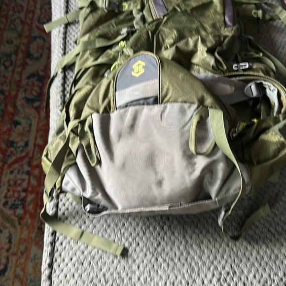 Backpacking Backpack - Picture 8 of 8